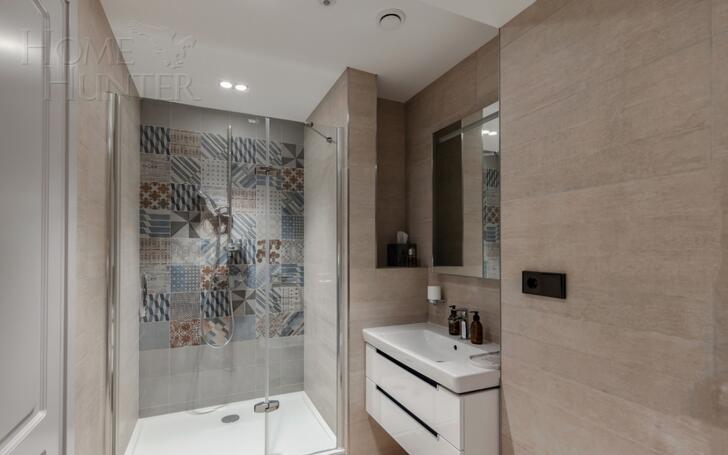 2-этажный коттедж 550 м² с отделкой