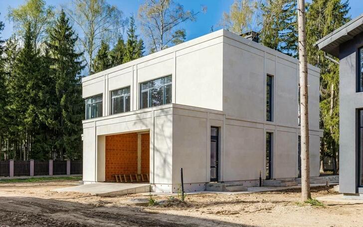 2-этажный коттедж 520 м² без отделки