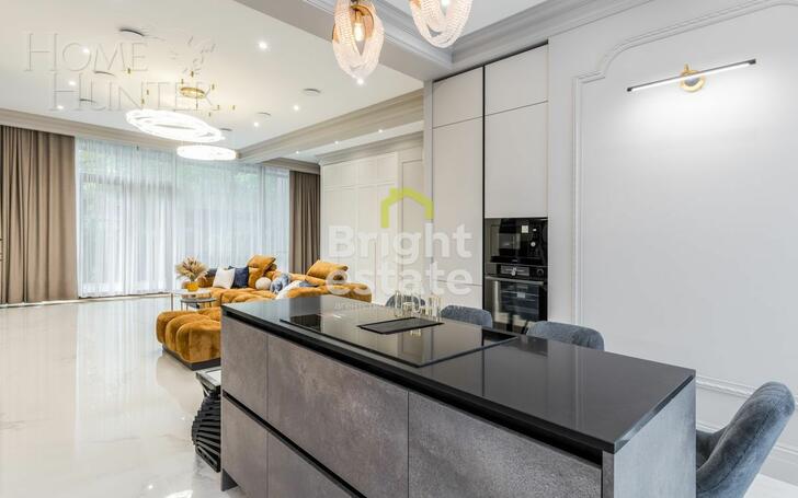 3-этажный таунхаус 240 м² с отделкой