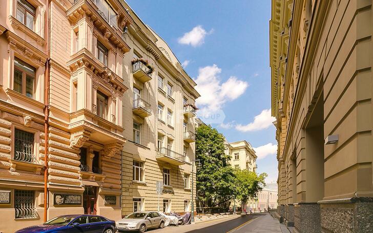 5-КОМН. КВАРТИРА С ОТДЕЛКОЙ 213.9 М² НА 4 ЭТАЖЕ