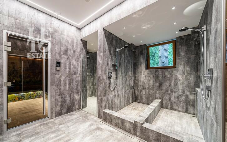 2-этажный коттедж 1 330 м² с отделкой