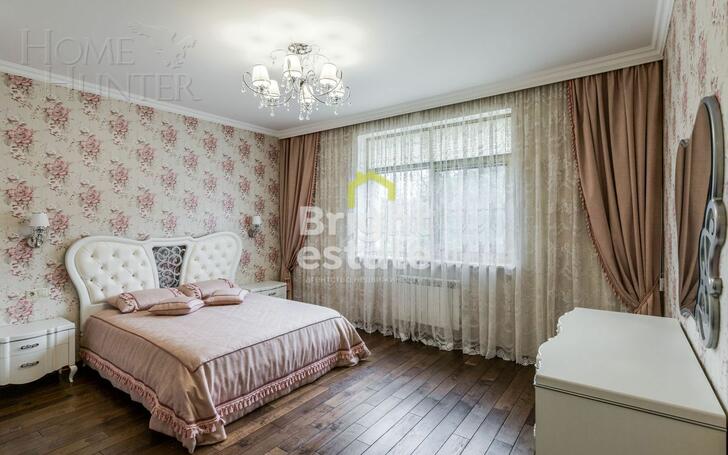 2-этажный коттедж 990 м² с отделкой