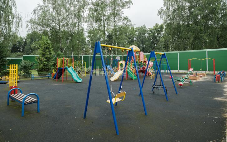 2-этажный коттедж 297 м² с отделкой