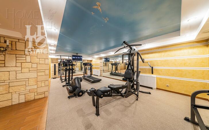 2-этажный коттедж 1 250 м² с отделкой