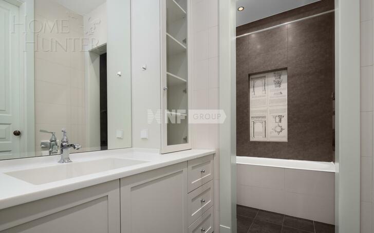5-КОМН. КВАРТИРА С ОТДЕЛКОЙ 213.9 М² НА 4 ЭТАЖЕ