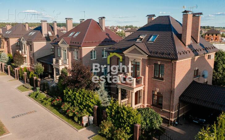 2-этажный коттедж 350 м² без отделки