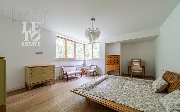 2-этажный коттедж 1 330 м² с отделкой