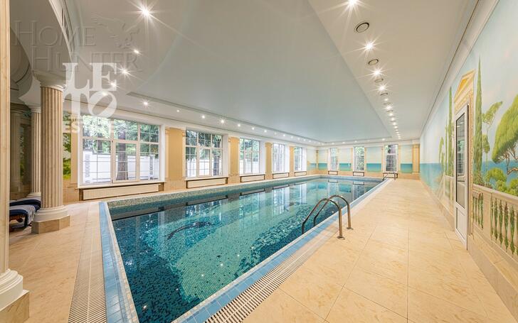 2-этажный коттедж 1 250 м² с отделкой