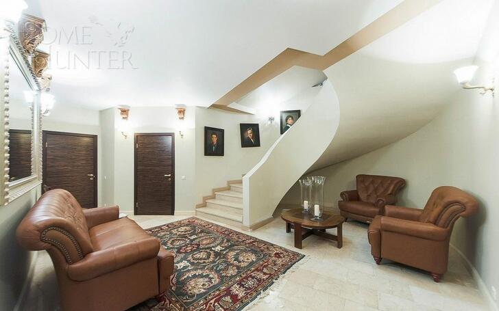 2-этажный коттедж 1 400 м² с отделкой
