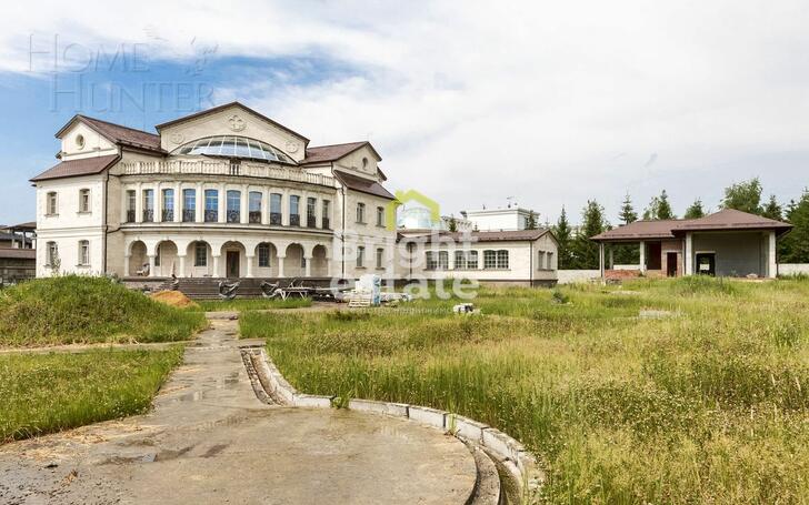 2-этажный коттедж 1 686 м² с отделкой