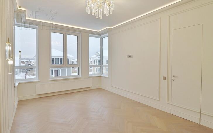 2-этажный коттедж 240 м² с отделкой