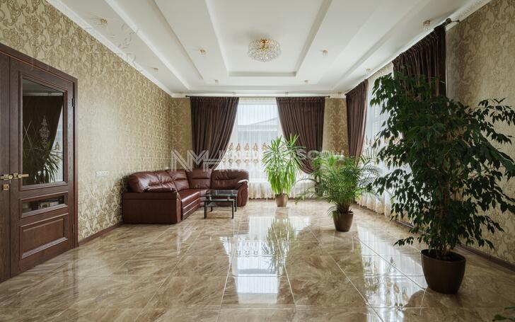 2-этажный коттедж 297 м² с отделкой