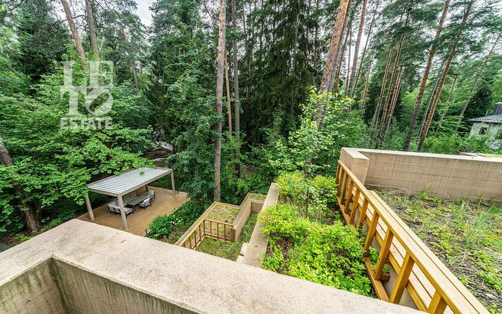 2-этажный коттедж 1 330 м² с отделкой