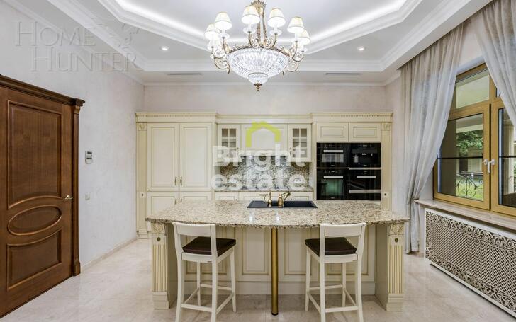 2-этажный коттедж 990 м² с отделкой