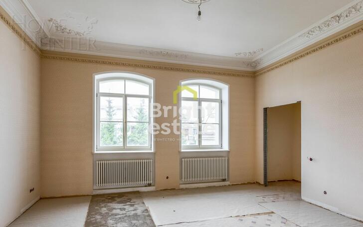 2-этажный коттедж 1 686 м² с отделкой