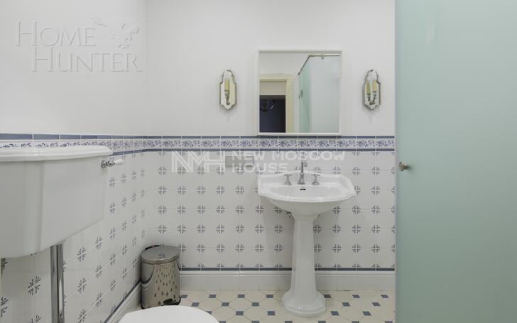 2-этажный коттедж 1 087 м² с отделкой