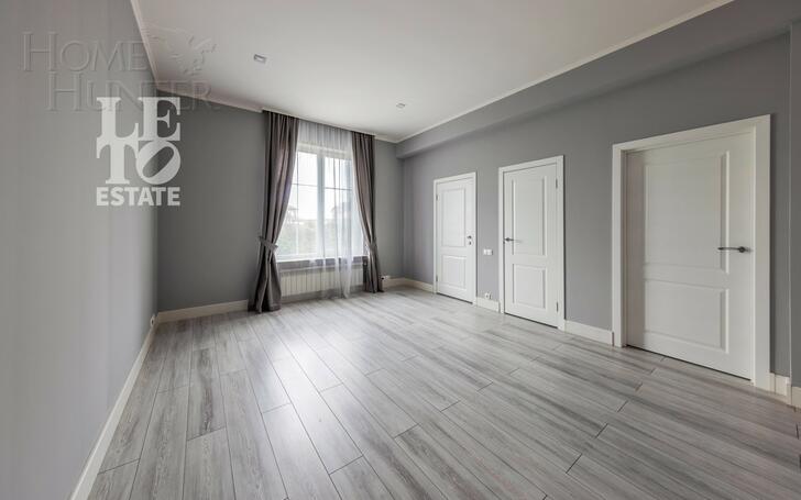 2-этажный коттедж 304 м² с отделкой