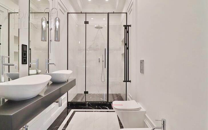 2-этажный коттедж 240 м² с отделкой