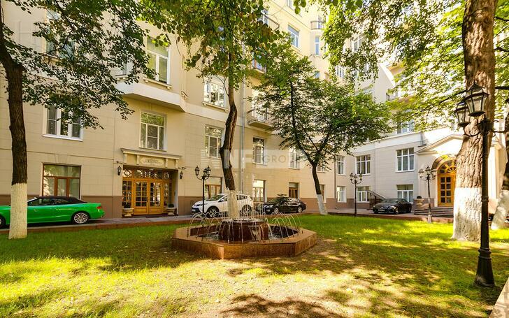 5-КОМН. КВАРТИРА С ОТДЕЛКОЙ 213.9 М² НА 4 ЭТАЖЕ