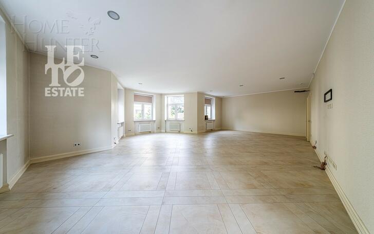 2-этажный коттедж 1 087 м² с отделкой