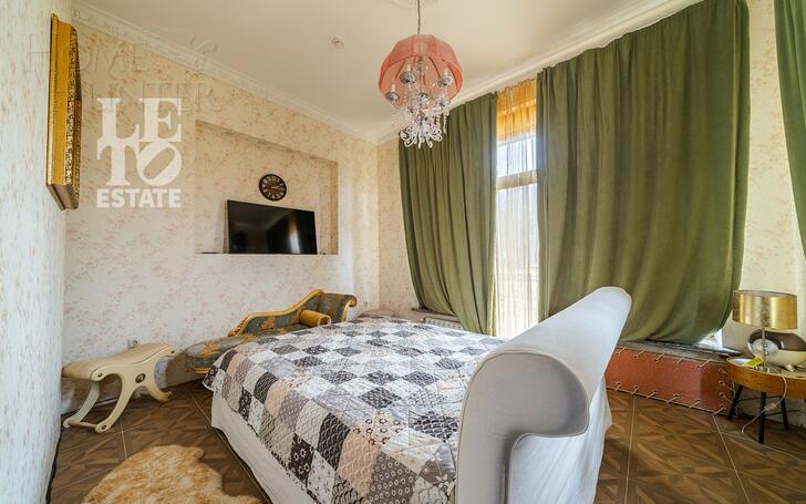 2-этажный коттедж 1 100.7 м² с отделкой