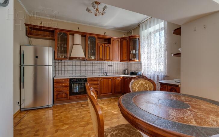 3-этажный коттедж 770 м² с отделкой