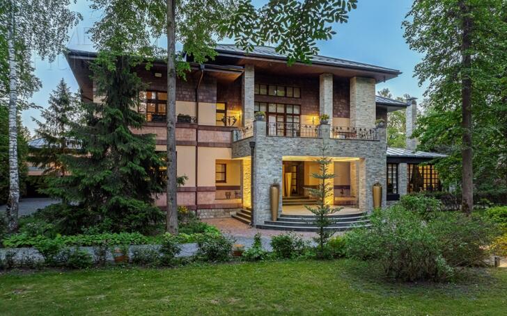 2-этажный коттедж 847 м² с отделкой