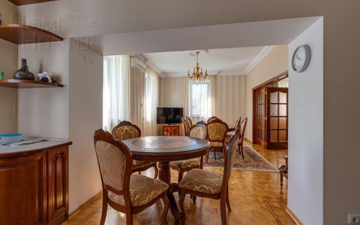 3-этажный коттедж 770 м² с отделкой