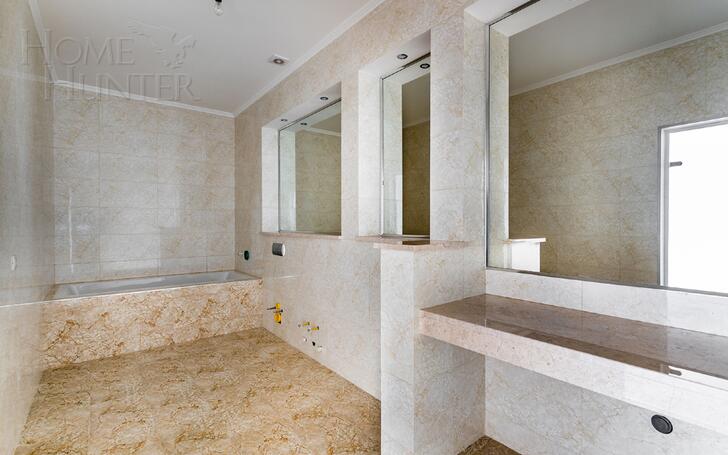2-этажный коттедж 1 008 м² с отделкой