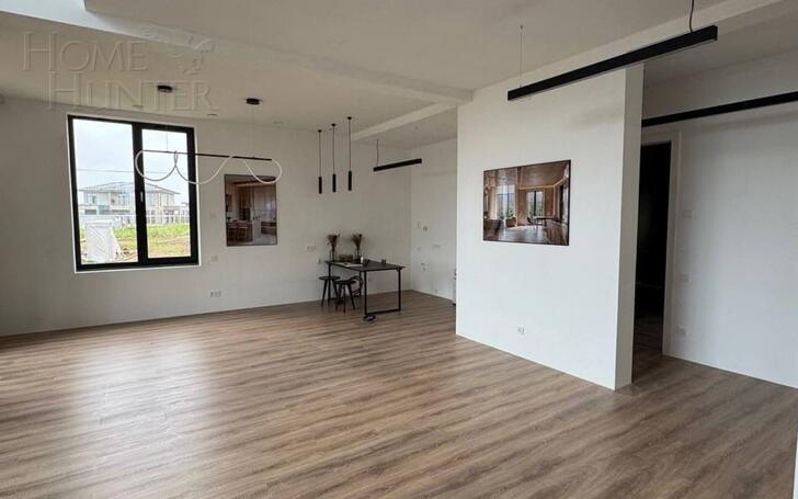 2-этажный коттедж 300 м² с отделкой