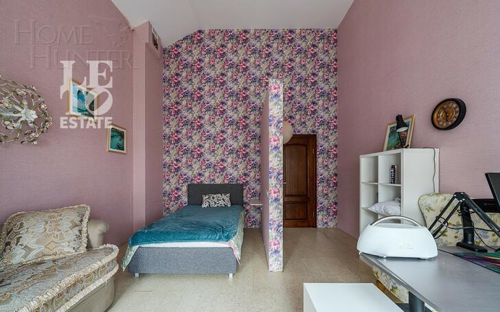 2-этажный коттедж 1 100.7 м² с отделкой