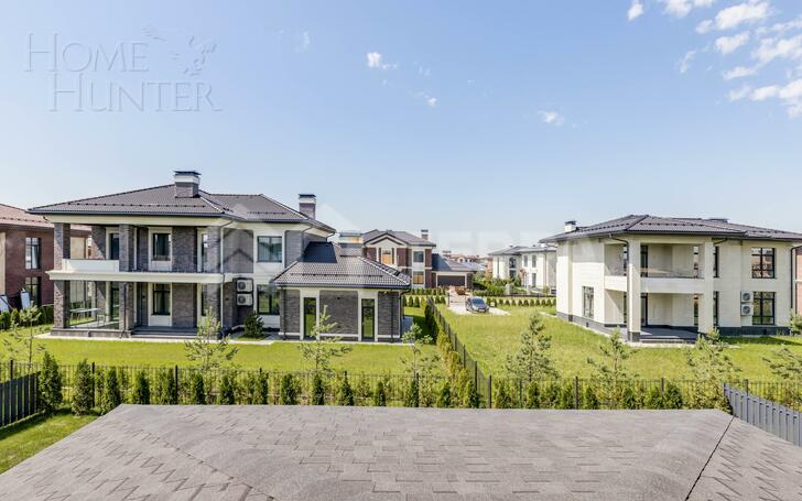 2-этажный коттедж 320 м² с отделкой