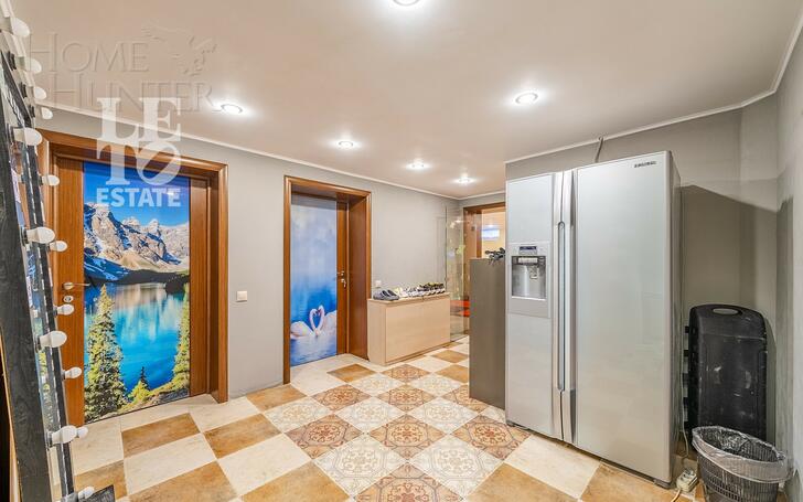 2-этажный коттедж 1 100.7 м² с отделкой