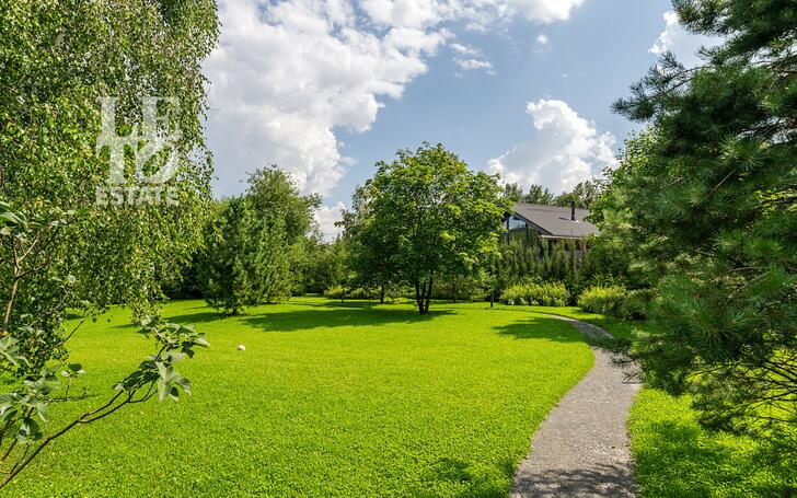 2-этажный коттедж 354 м² с отделкой