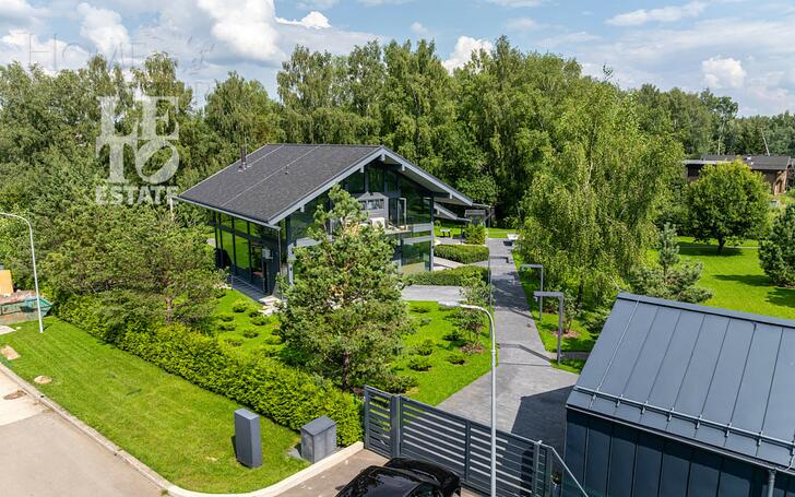 2-этажный коттедж 354 м² с отделкой