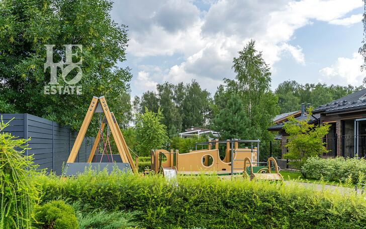2-этажный коттедж 354 м² с отделкой
