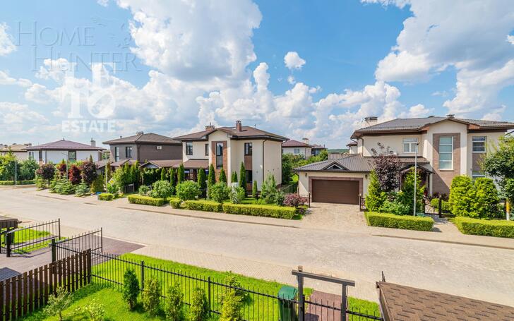 2-этажный коттедж 241 м² с отделкой