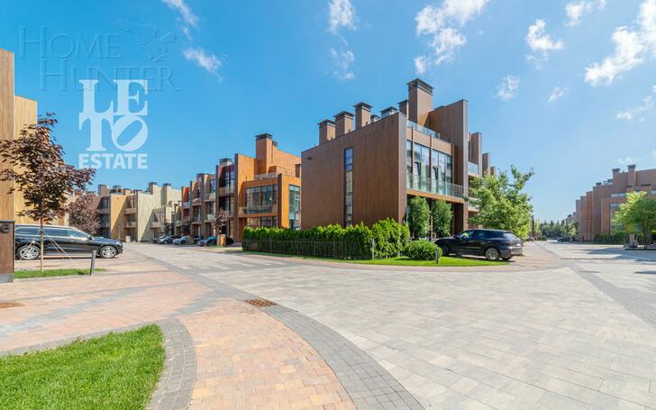2-этажный таунхаус 168.6 м² без отделки