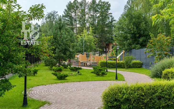 2-этажный коттедж 354 м² с отделкой