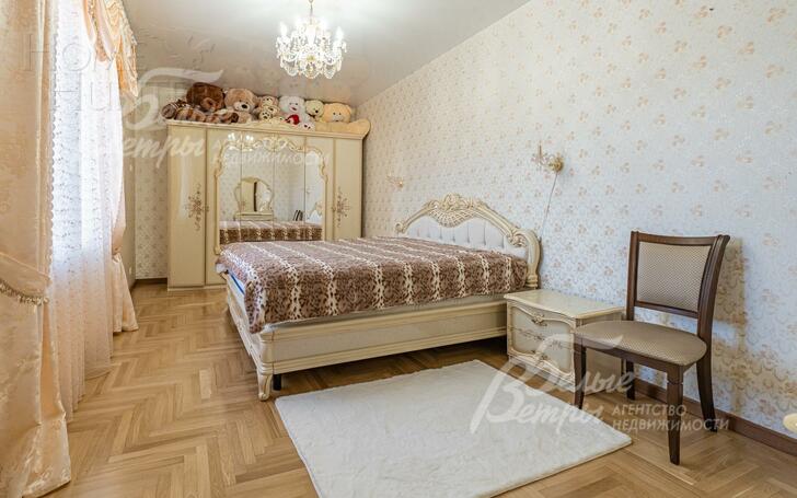 2-этажный коттедж 800 м² с отделкой