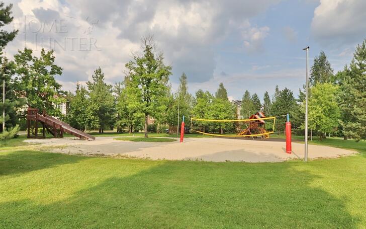 2-этажный коттедж 250 м² с отделкой