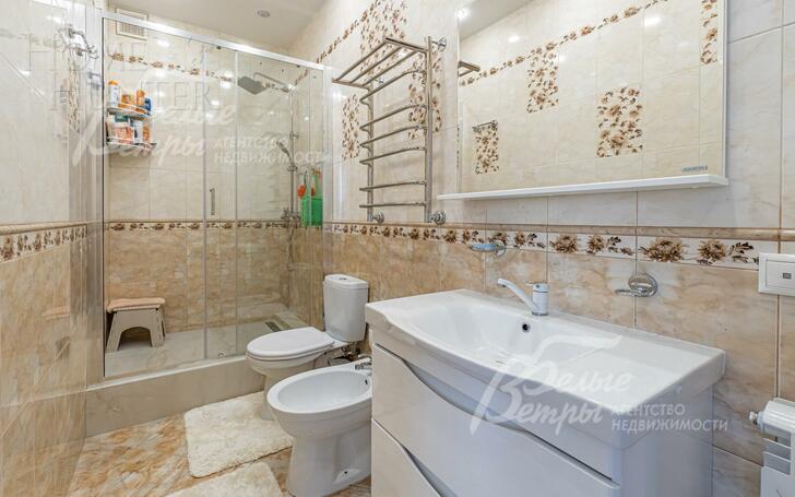 2-этажный коттедж 800 м² с отделкой