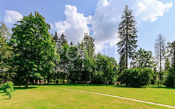 2-этажный коттедж 250 м² с отделкой