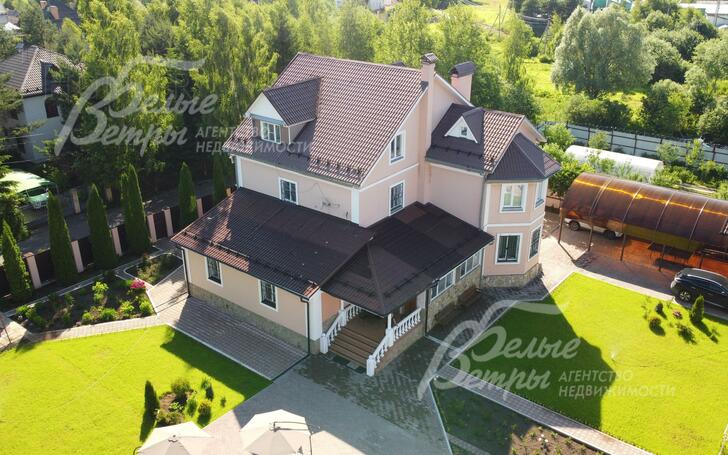 2-этажный коттедж 800 м² с отделкой
