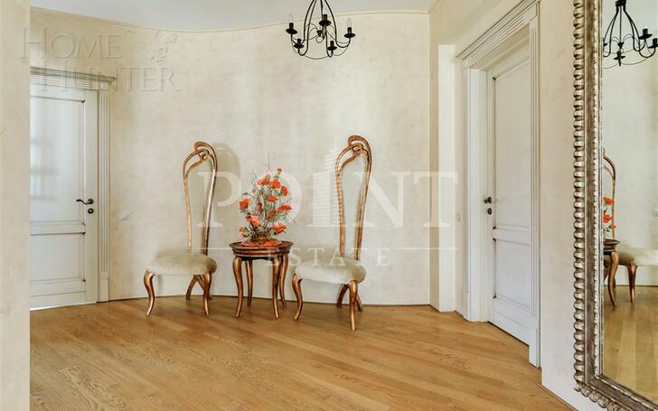 2-этажный коттедж 250 м² с отделкой
