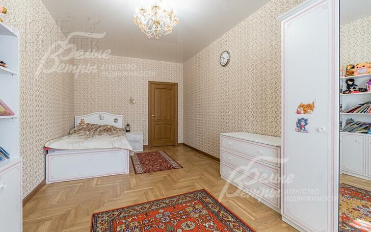 2-этажный коттедж 800 м² с отделкой