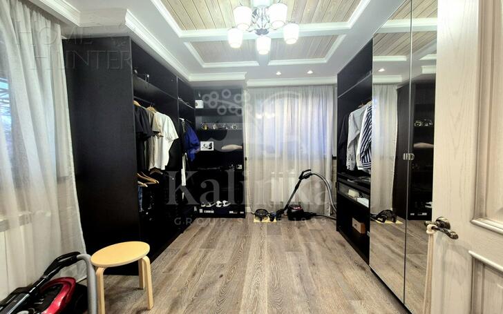 2-этажный коттедж 473.3 м² с отделкой