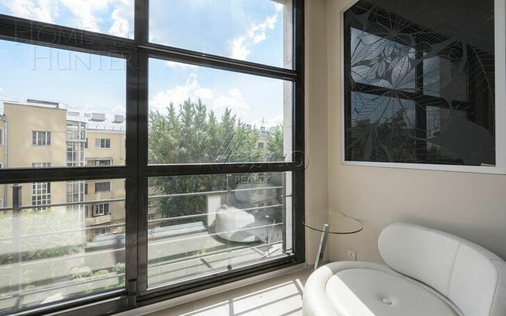 3-КОМН. КВАРТИРА С ОТДЕЛКОЙ 220 М² НА 4 ЭТАЖЕ