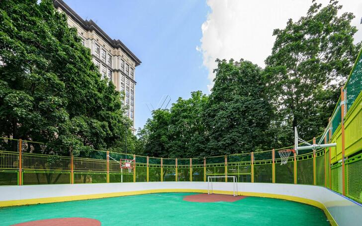 3-КОМН. КВАРТИРА С ОТДЕЛКОЙ 220 М² НА 4 ЭТАЖЕ