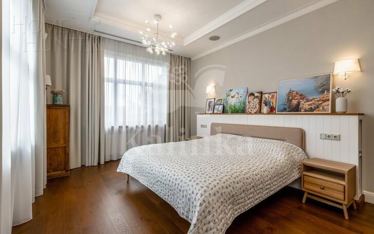 3-КОМН. КВАРТИРА С ОТДЕЛКОЙ 177.9 М² НА 4 ЭТАЖЕ